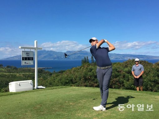 김시우가 4일 하와이에서 연습라운드를 하고 있다. CJ제공