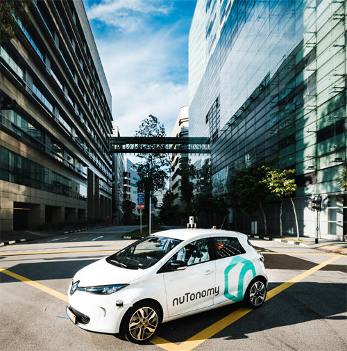 세계 첫 자율주행 택시 싱가포르 자율주행차량 개발 업체인 누토노미가 지난해 8월 세계 최초로 선보인 자율주행 택시. 누토노미는 2018년 싱가포르 전 지역에서 자율주행 택시를 운용하기 위해 지난해 시험운행을 시작했다. 다소시스템 제공