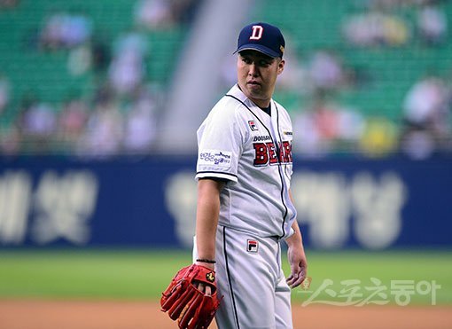 월드베이스볼클래식(WBC) 승선은 무산됐지만 두산 유희관은 2017시즌을 향해 더 날카로운 공을 던질 준비를 하고 있다. 한 시즌 200이닝이라는 목표를 세우고 KBO리그를 대표하는 좌완투수다운 면모를 과시할 생각이다. 스포츠동아DB