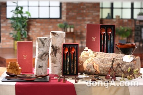 ‘옻칠 공예품’ 전문기업 ‘칠몽’이 설 연휴를 맞아 다양한 옻칠 공예품들을 40~50% 할인하는 특별 프로모션을 진행하고 있다. 사진제공=칠몽