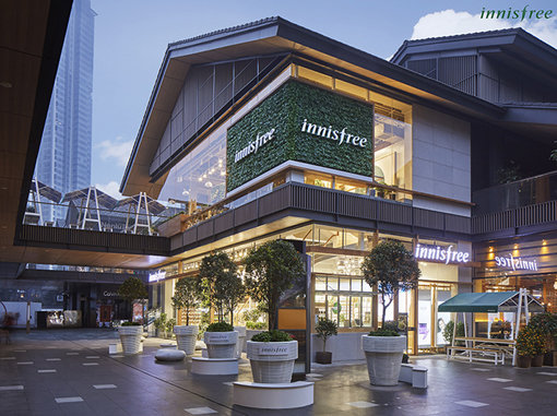 청두 ‘플래그십 스토어’