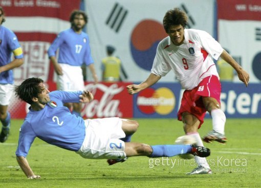 2002 한일월드컵 16강전 당시 동점골을 기록했던 설기현. 사진=ⓒGettyimages이매진스