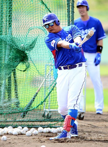 WBC대표팀 김태균. 오키나와 | 김민성 기자 marineboy@donga.com