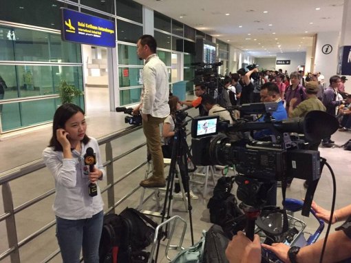 말레이시아 공항에서 김한솔을 기다리고 있는 취재진. (박영대 기자)
