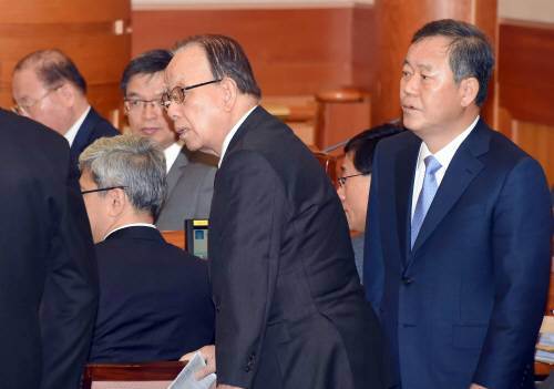 박근혜 대통령 대리인단 김평우 변호사(오른쪽)