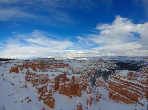 <V20 후면 135도 광각 렌즈로 촬영한 풍경 사진 / 출처=LG전자>