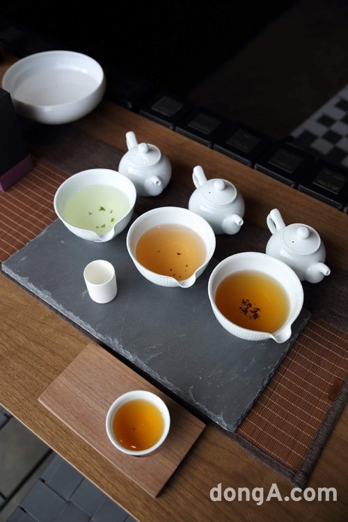 녹차 추출물이 한국인의 대장 선종 및 대장암에 탁월한 예방 효과가 있다는 게 국내 연구진에 의해 확인됐다. 사진=동아일보DB