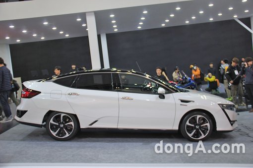 혼다 클래리티 퓨얼 셀.