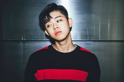 김동현 씨는 현재의 자신을 ‘봄’에 비유했다. “여자친구를 만나고, 고등래퍼에 출연하면서 새로운 자극을 받고 있다”며 “음악, 연기, 예능, 헬스, 연애 등 내 삶의 모든 게 너무 재미있다”고 말했다. 브랜뉴뮤직 제공