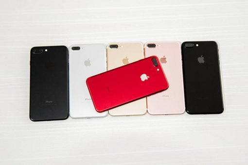 아이폰레드(출처=IT동아)