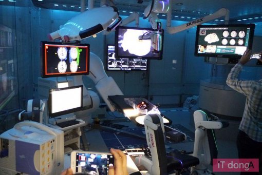 SCOT(Smart Cyber Operating Theater)의 전경(출처=IT동아)