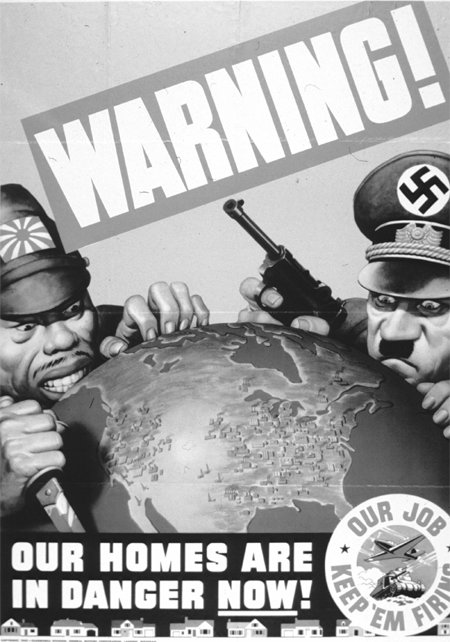 ‘미국을 위협하는 나치 독일과 일본군의 모습’을 담은 캠페인용 포스터. 저자는 “이 포스터 제작을 지원한 제너럴모터스의 독일 자회사 오펠은 제2차 세계대전 중 히틀러의 군수산업에 참여했다”고 썼다. 오월의봄 제공