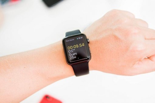 애플워치 시리즈 2(출처=IT동아)