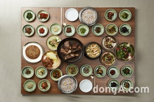 ▲ 백제원 ‘수라상’