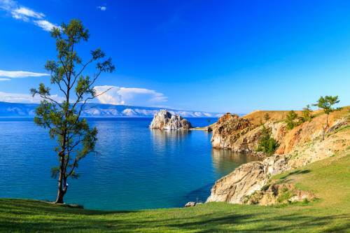 바이칼 호수에 있는 26개의 섬 중 유일하게 사람이 사는 알혼 섬. 롯데관광 제공