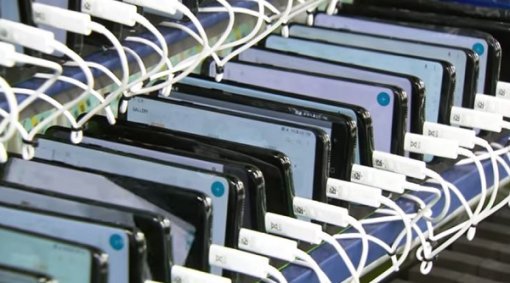 갤럭시S8 '붉은 액정' 문제(출처=IT동아)