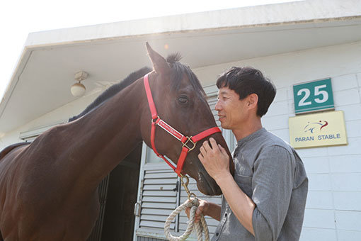 전승규 조교사