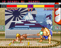 팔과 다리의 긴 견제기로 중량급 캐릭터는 접근도 못해보고 죽기 일쑤다 (출처=게임동아)