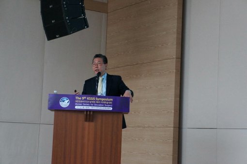9회 대한가상수술학회 심포지움 백남종 교수 발표 (사진=게임동아)