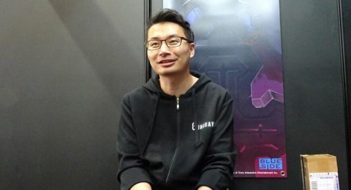 건그레이브VR에 대해 설명하는 김준호 PD / 게임동아