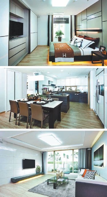 위쪽부터 안방, 주방, 거실.