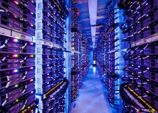 <데이터센터의 내부 모습>(출처=IT동아)