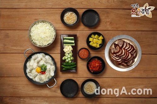 사진=만족오향족발 제공