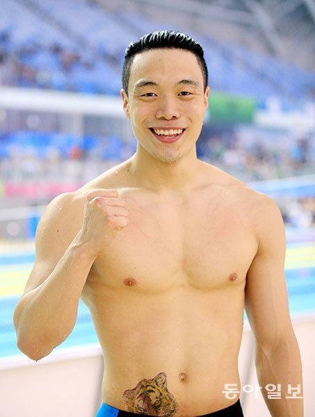 주장훈은 제89회 동아수영대회에서 유일한 한국기록을 작성했다. 25일 열린 남자 일반부 평영 50m에서 27초47의 새 기록을 수립했다. 광주 ｜ 박영철 동아일보 기자 skyblue@donga.com
