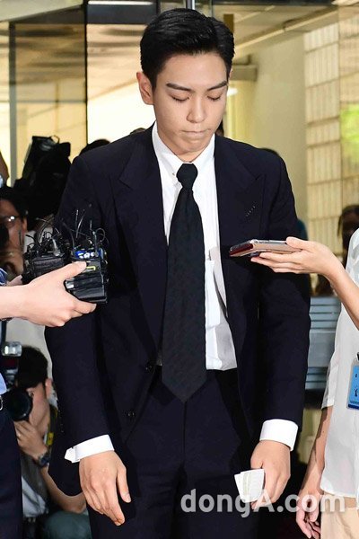 탑이 29일 서울중앙지법에 출두하며 심경을 밝히고 있다. 동아닷컴 국경원 기자 onecut@donga.com