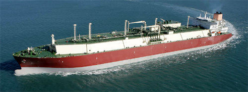 대우조선해양의 특허기술로 개조된 카타르가스사의 초대형 LNG선과 같은 종류의 선박. 대우조선해양 제공