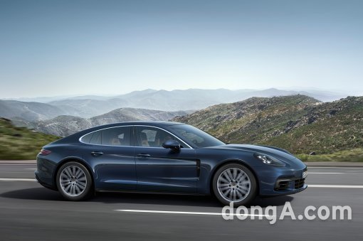 포르쉐 신형 파나메라