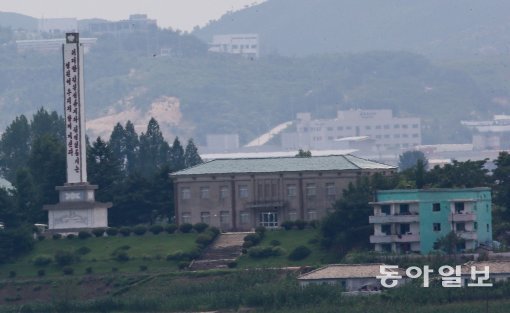 최근 남북군사 회담을 제안한 가운데 19일 오후 기정동 북한 선전 마을은 고요함이 흐르고 있다.