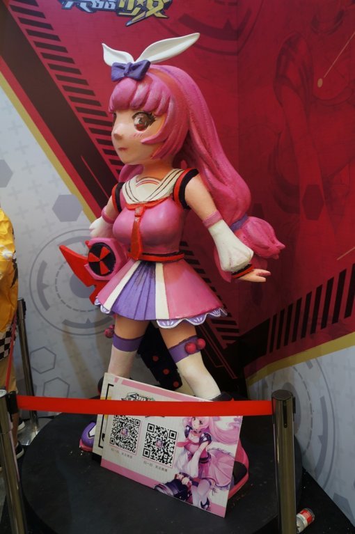 < 위 아래 위위 아래, 퀄리티 차이는 몰라요~ >(출처=게임동아)