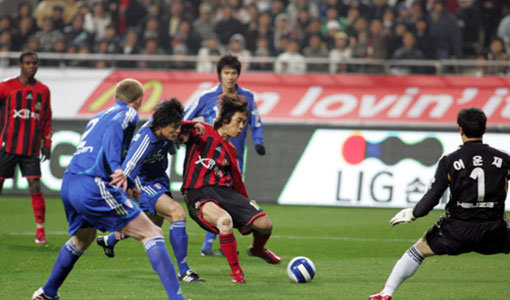 지난 2007년 3월 슈퍼매치에서 득점을 올린 박주영. 사진제공｜FC서울