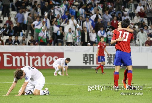 지난 2011 아시안컵 3,4위전에서 한국은 우즈벡을 3-2로 꺾었다. 사진=ⓒGettyimages이매진스