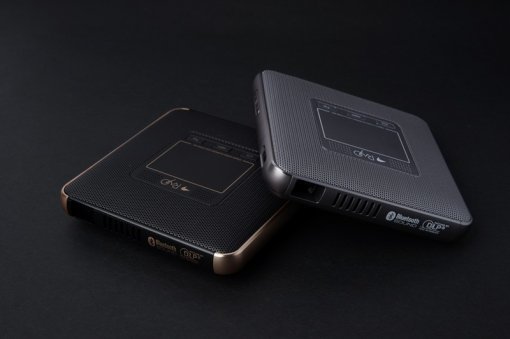 <미니PC, 블루투스 스피커, 보조배터리 기능도 있는 캐논 Rayo(레이요) 멀티빔 프로젝터>(출처=IT동아)