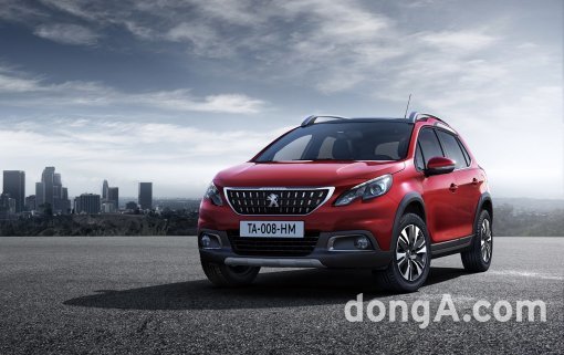 푸조 2008.