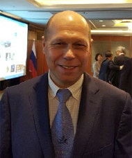 쿠르바노프 교수