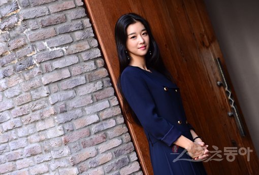 연기자 서예지의 최대 관심사는 체력단련이다. 2013년부터 연기에만 ‘올인’해 자신을 챙길 겨를이 없었던 그는 최근 종영한 OCN ‘구해줘’로 겪은 “체력적 한계”를 넘어서기로 다짐했다. 김종원 기자 won@donga.com