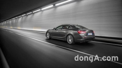 마세라티 기블리 그란루소