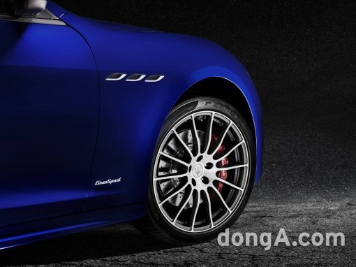 마세라티 기블리 그란스포트