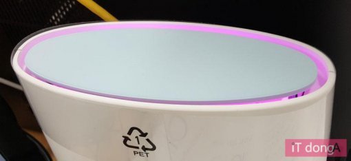 상단의 링 LED(출처=IT동아)