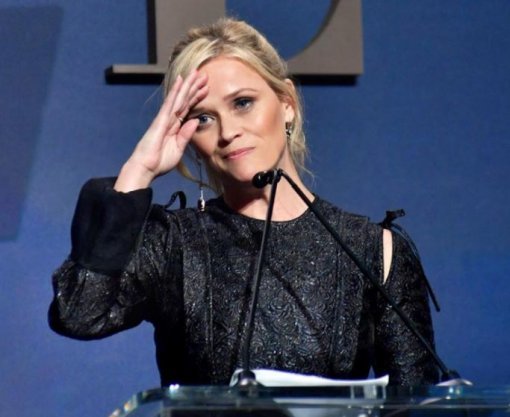 리즈 위더스푼 페이스북