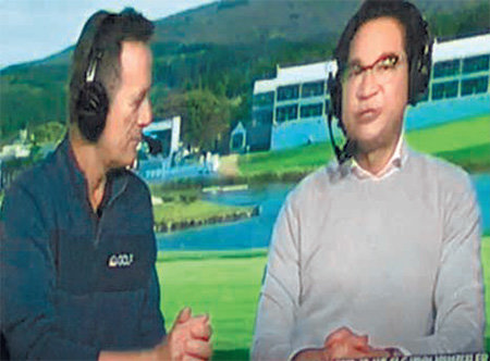 올해 적극적인 현장 행보에 나선 이재현 CJ그룹 회장(오른쪽)이 22일 미국 골프채널에 출연해 캐스터의 질문에 답변하고 있다. CJ그룹 제공