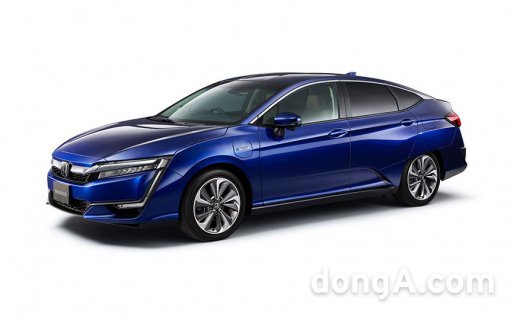 클래리티 플러그 인 하이브리드