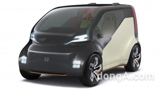 혼다 자율 주행 기술과 AI를 접목한 뉴브이