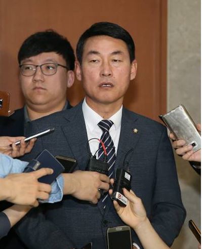 황영철 자유한국당 의원