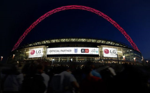 잉글랜드축구협회 등의 공식 파트너가 된 LG전자 광고가 영국 런던 ‘웸블리 스타디움’에 게재돼 있는 모습. 사진제공｜LG전자