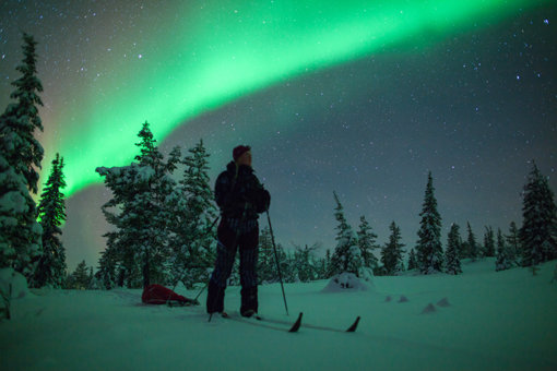 핀란드 북부 라플란드 지방의 오로라. 라플란드는 1년에 200일 이상 오로라를 볼 수 있는 명소이다. 사진제공｜핀란드 관광청