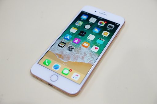 아이폰8 플러스.(출처=IT동아)